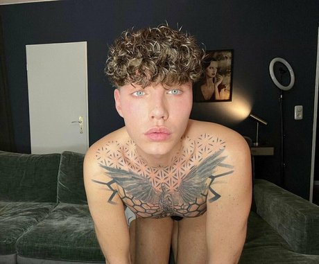 aleksandrrammfree art actress gallery