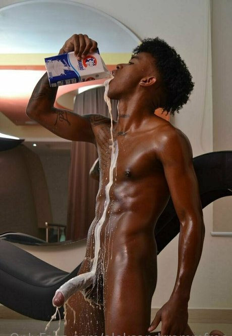 old lady onlyfans art nude images