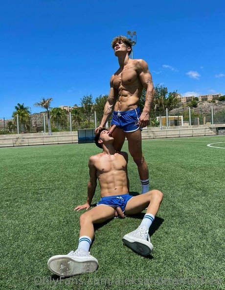 18 free onlyfans beautiful pic