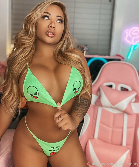 exoticbooty pornstar hot picture