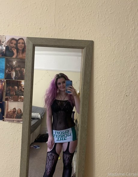 perfect shemale onlyfans top images