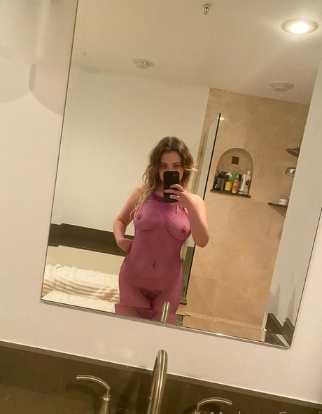 Madame Cersei beautiful star picture