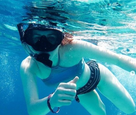 Try Channel pretty actress photo