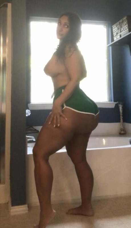 mature squirt onlyfans hot nude images