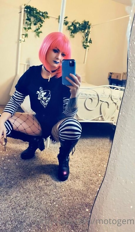 motogem exclusive star galleries