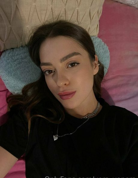 vera venera hot model pictures