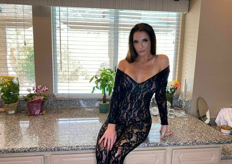 pretty ebony onlyfans best galleries