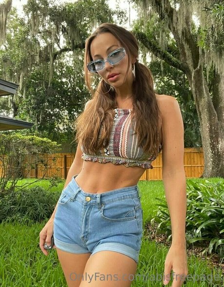 abisfreepage star hot images