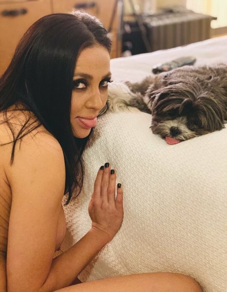 audreybitoni star xxx pic