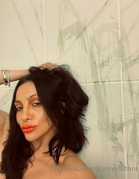 xxx milf onlyfans pornographic img