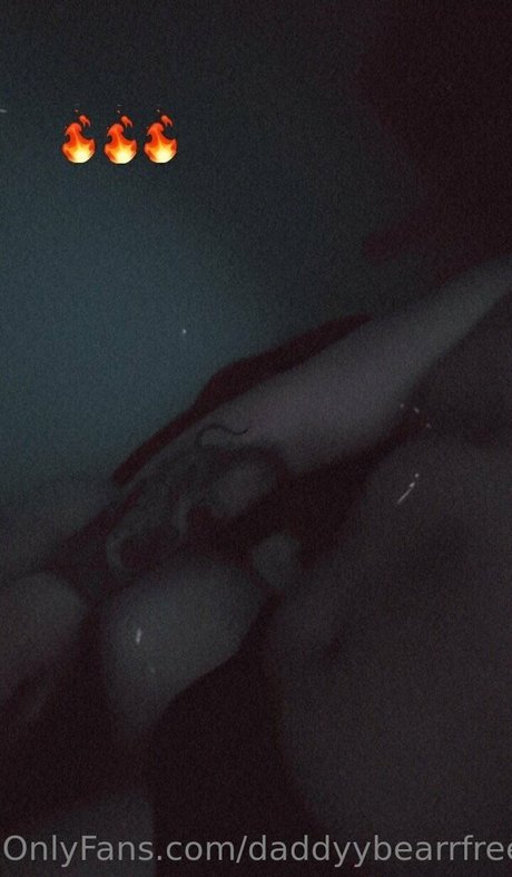 daddyybearrfree model erotic pic