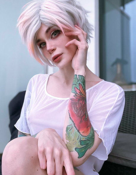 Virtual Lady exclusive actress photo