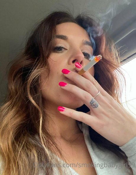 smokingbabygirl99 nude actress archive