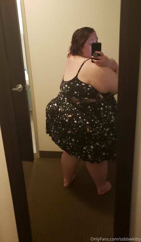 xaphroditerose exclusive star image