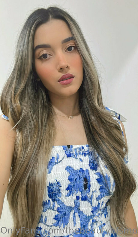 thebeautyofsmoking free star pics