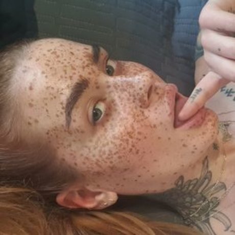 Polly Ellens model exclusive archive