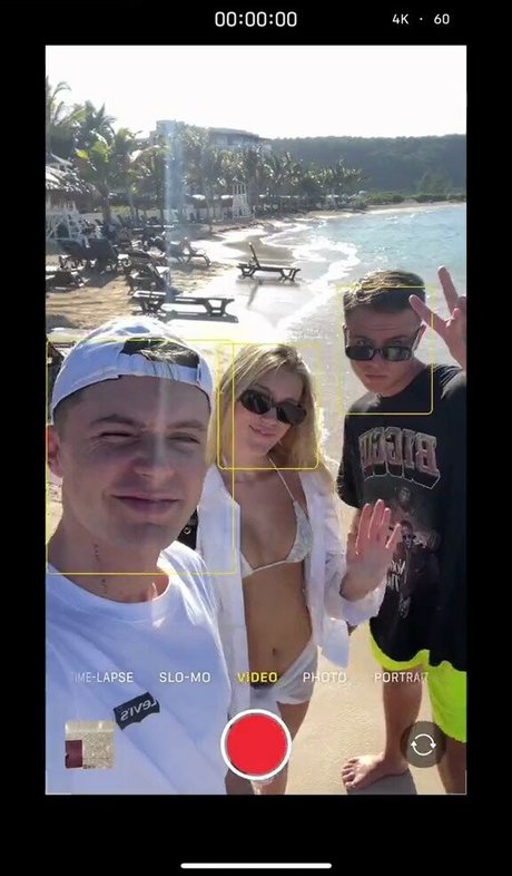 Mimi Slinger nice actress image