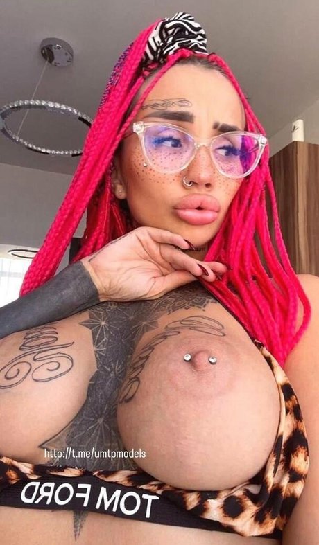 tvoyamilfa_ nudes star archive