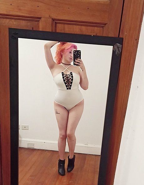 cabaretpanda porn model photos