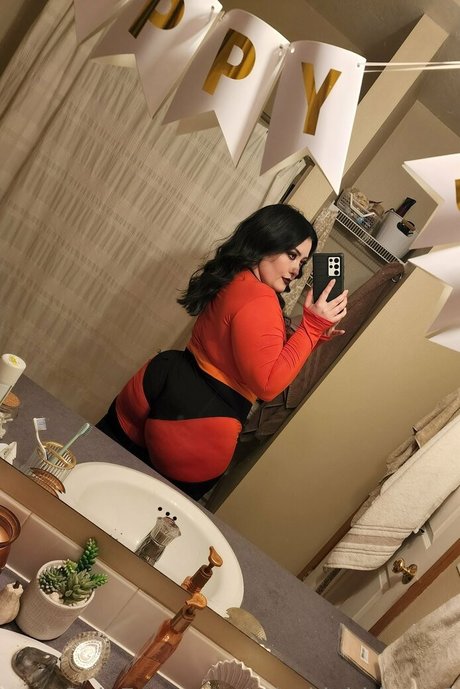 misskiahbloom3 model nude photo