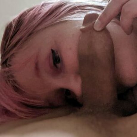 toastysyren star naked galleries