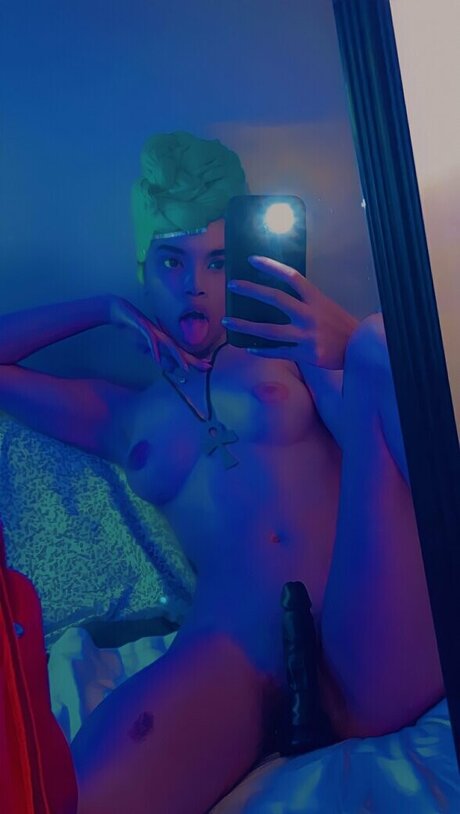 devilssweettooth star hd image