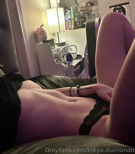 tokyo diamondd model beautiful picture