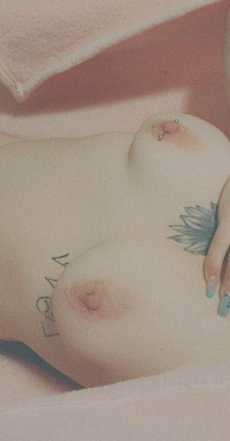 serenitysapphire808 star naked photo