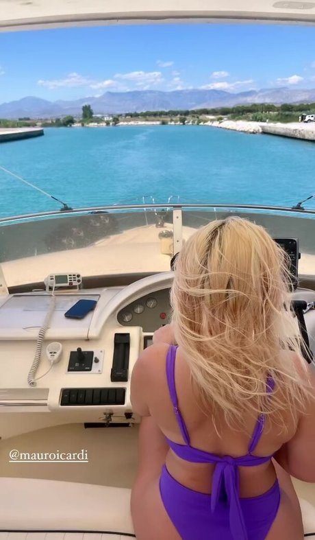 Grace Chatto pornographic star images