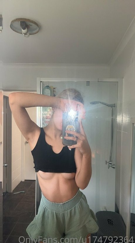 shaniasand high quality actress photos