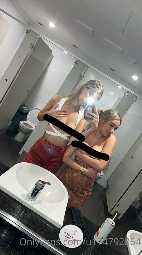 shaniasand model pornographic pics