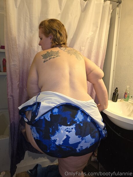 bootyfulannie model beautiful galleries