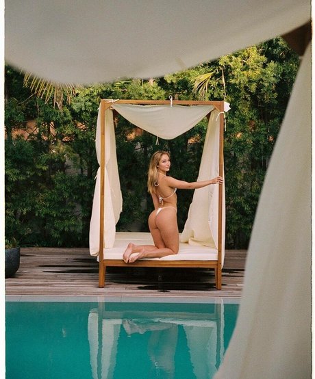 milf yoga onlyfans sexy nude galleries