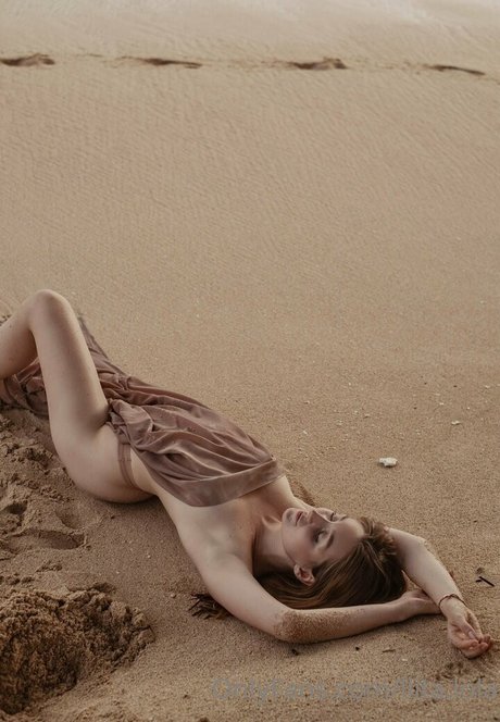 bunny asian onlyfans naked img