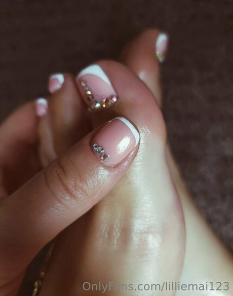 lilliemai123 pretty model image