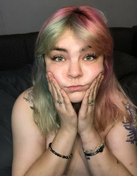 ciricesinssfw sexy pornstar photo