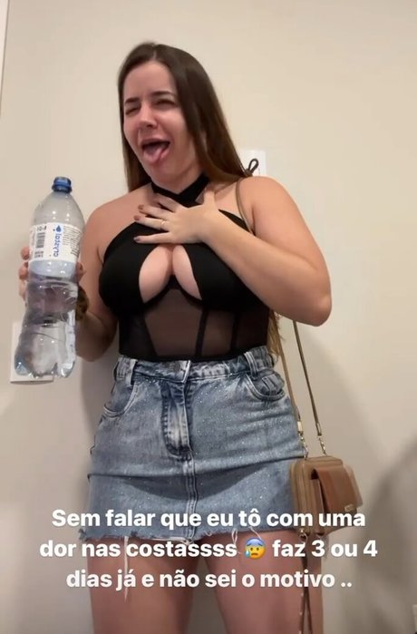 Laurinhafeer model nude image