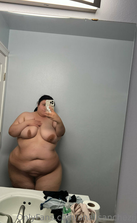 analisanchezjj model pornographic photo