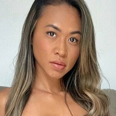 jehyuriko model hot galleries