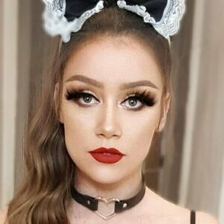 prettyblank adult model archive