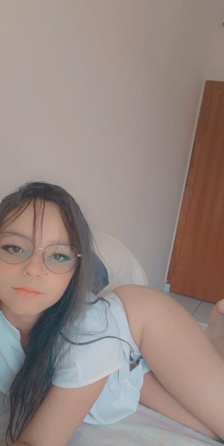 sophiascamanderfree star top pic