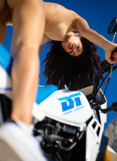 cute blonde onlyfans nice picture