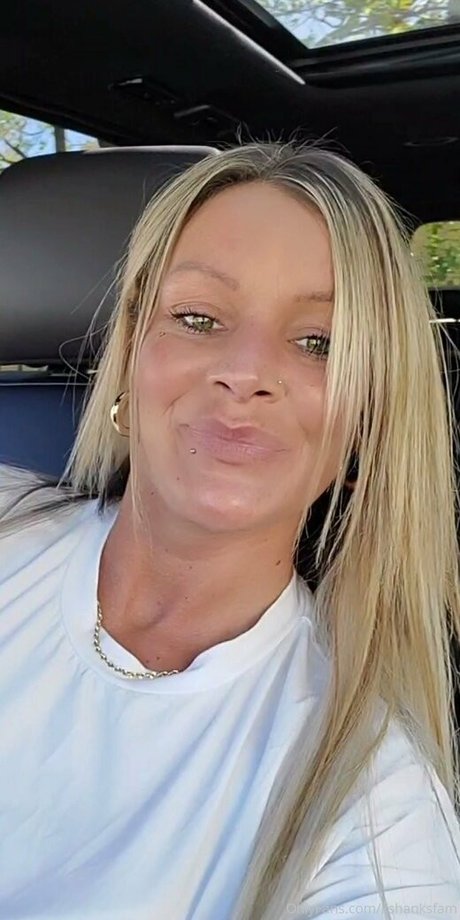 eyes onlyfans art nude archive