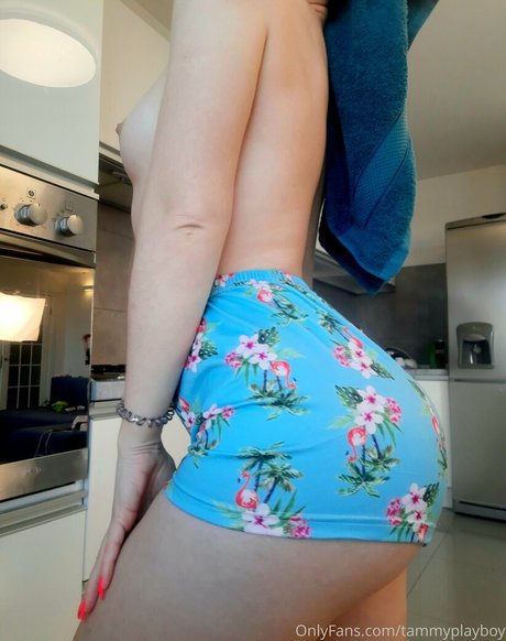 teen ladyboy onlyfans porn photo