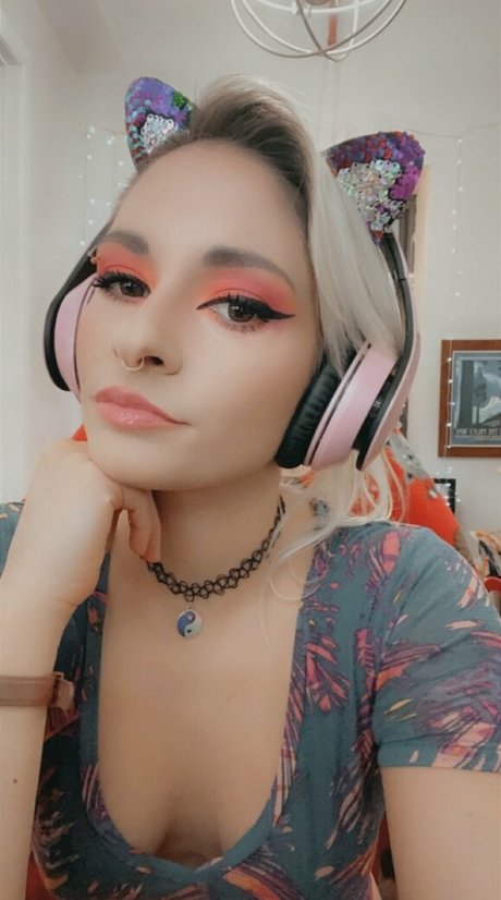 blysssteele star hot images