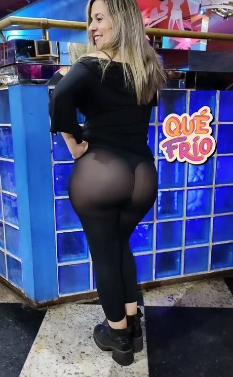 Casal Pimenta model nice photos