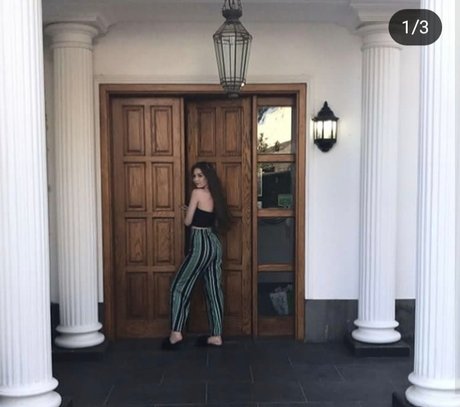 Elise Clayton sex actress img