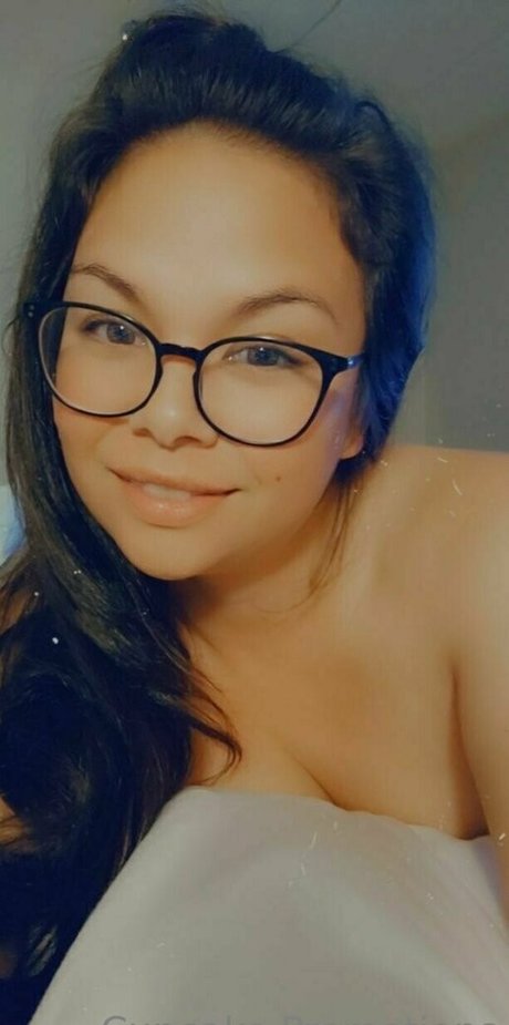 youramandarose erotic actress img