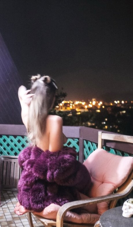 dana petrova pornstar art photo