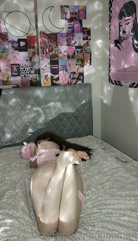 lunamire erotic star photo